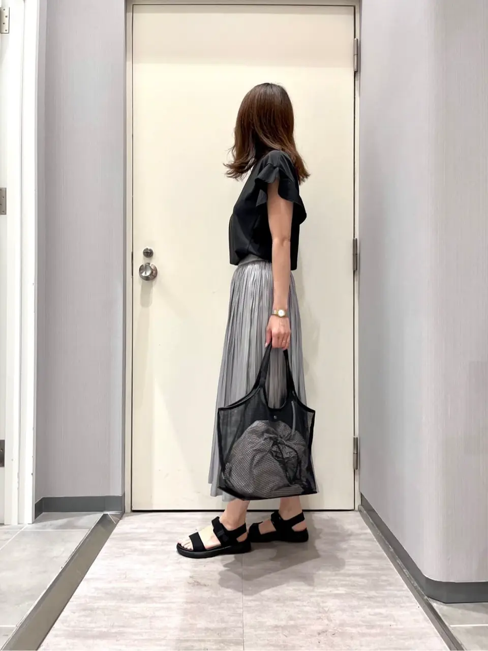 ANY 金井 コーディネート画像