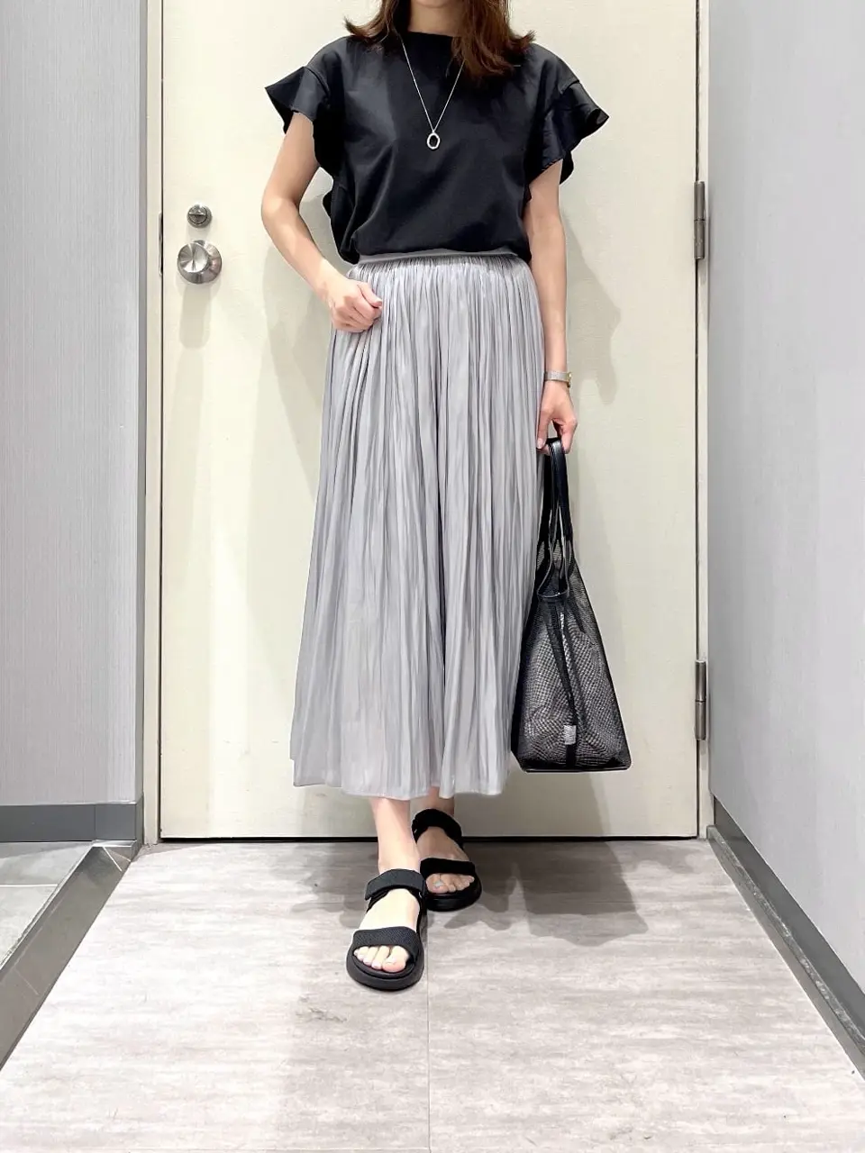 ANY 金井 コーディネート画像