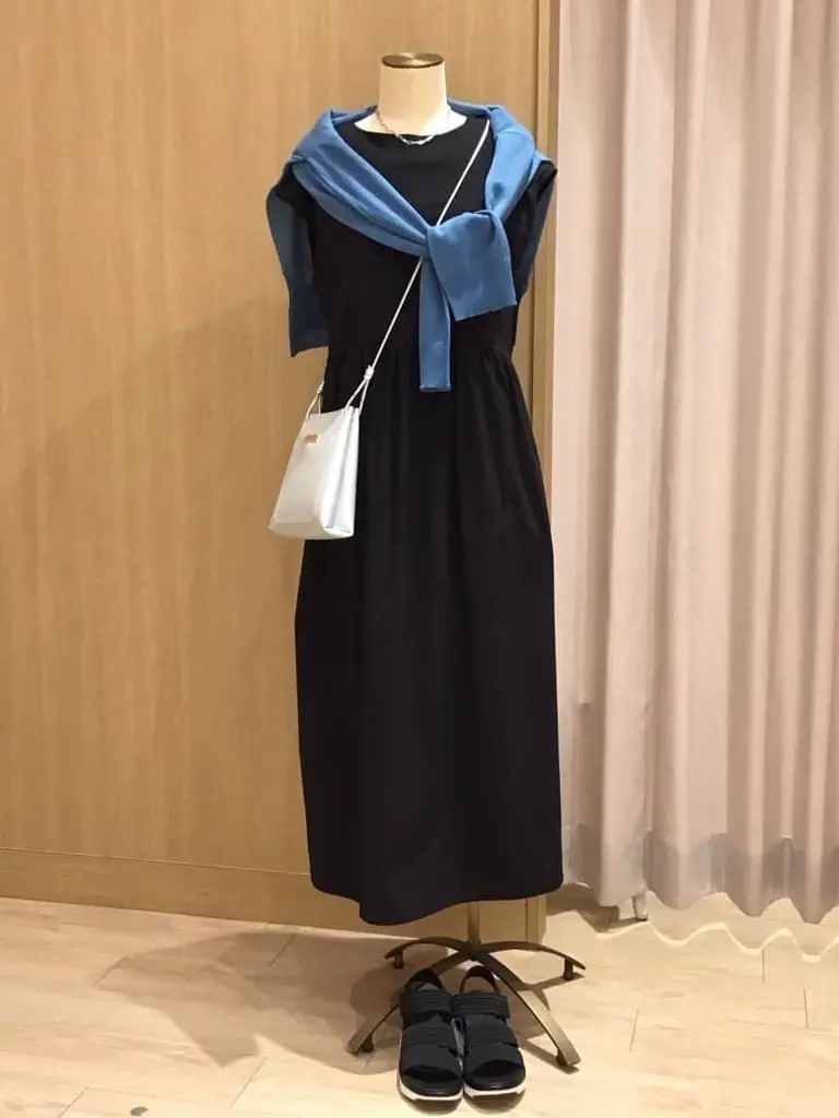 ANY 本吉 コーディネート画像