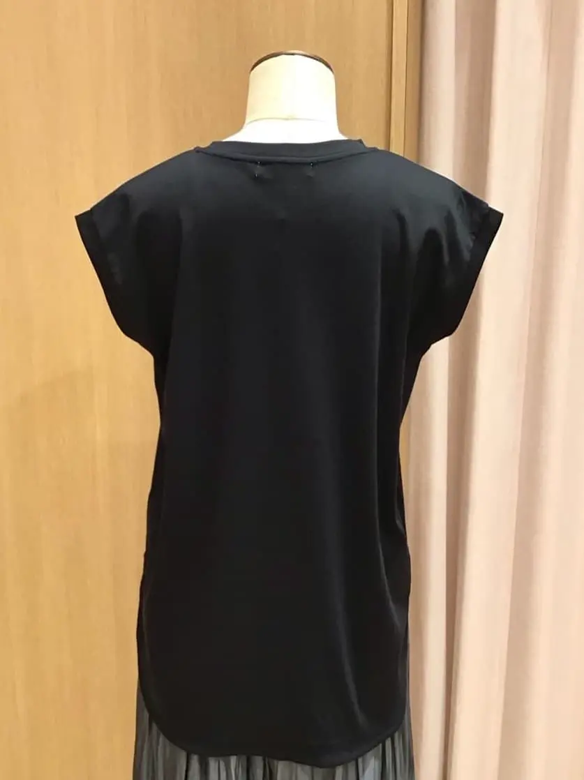 ANY 本吉 コーディネート画像