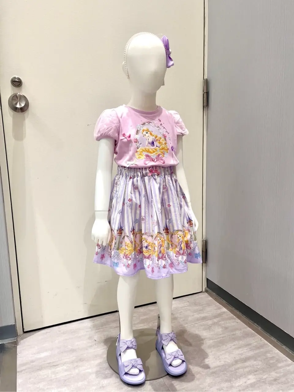 ANY 金井 コーディネート画像