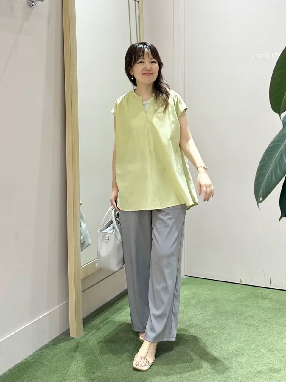 ANY フジコ コーディネート画像