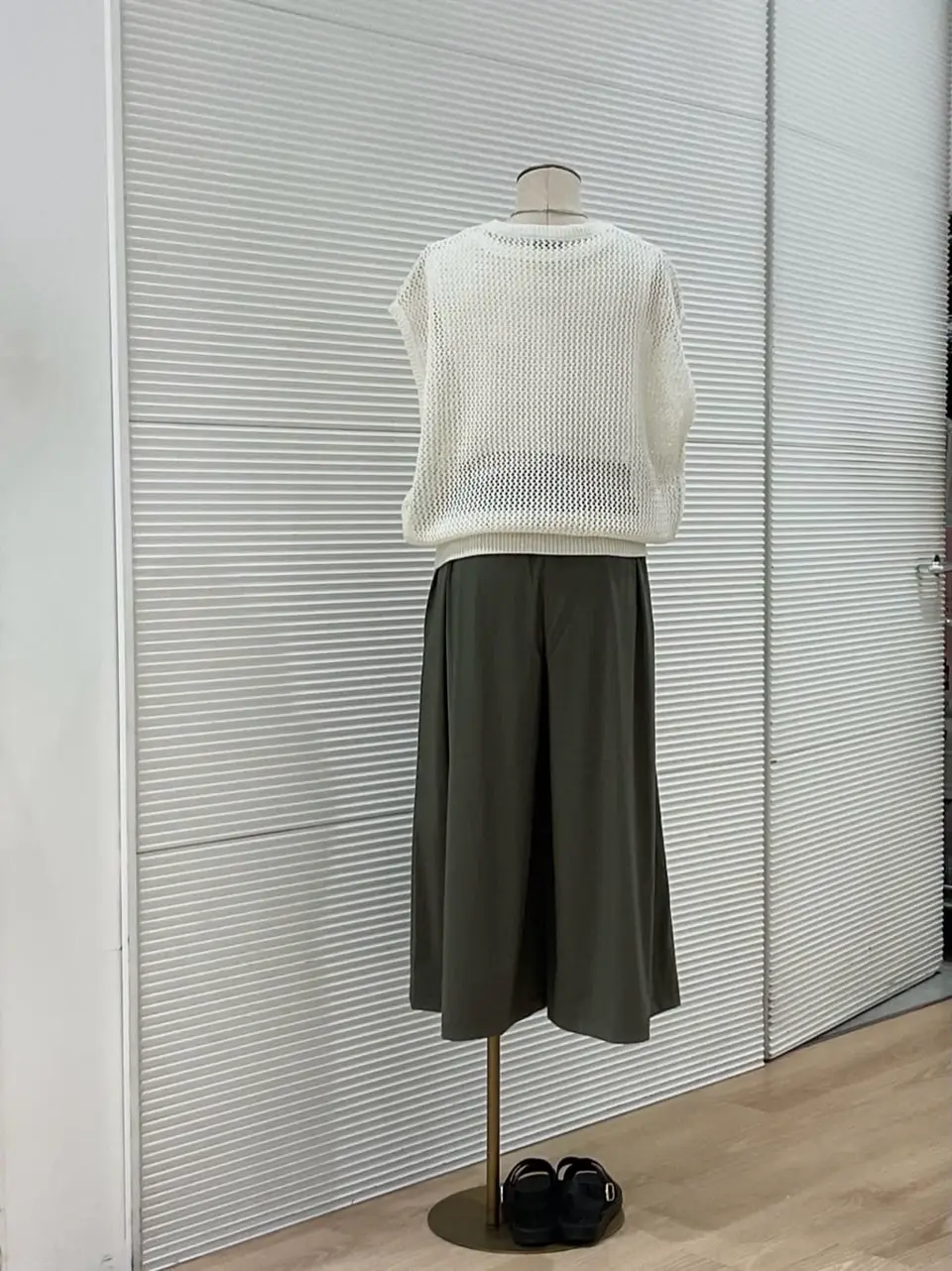 ANY こばやし コーディネート画像