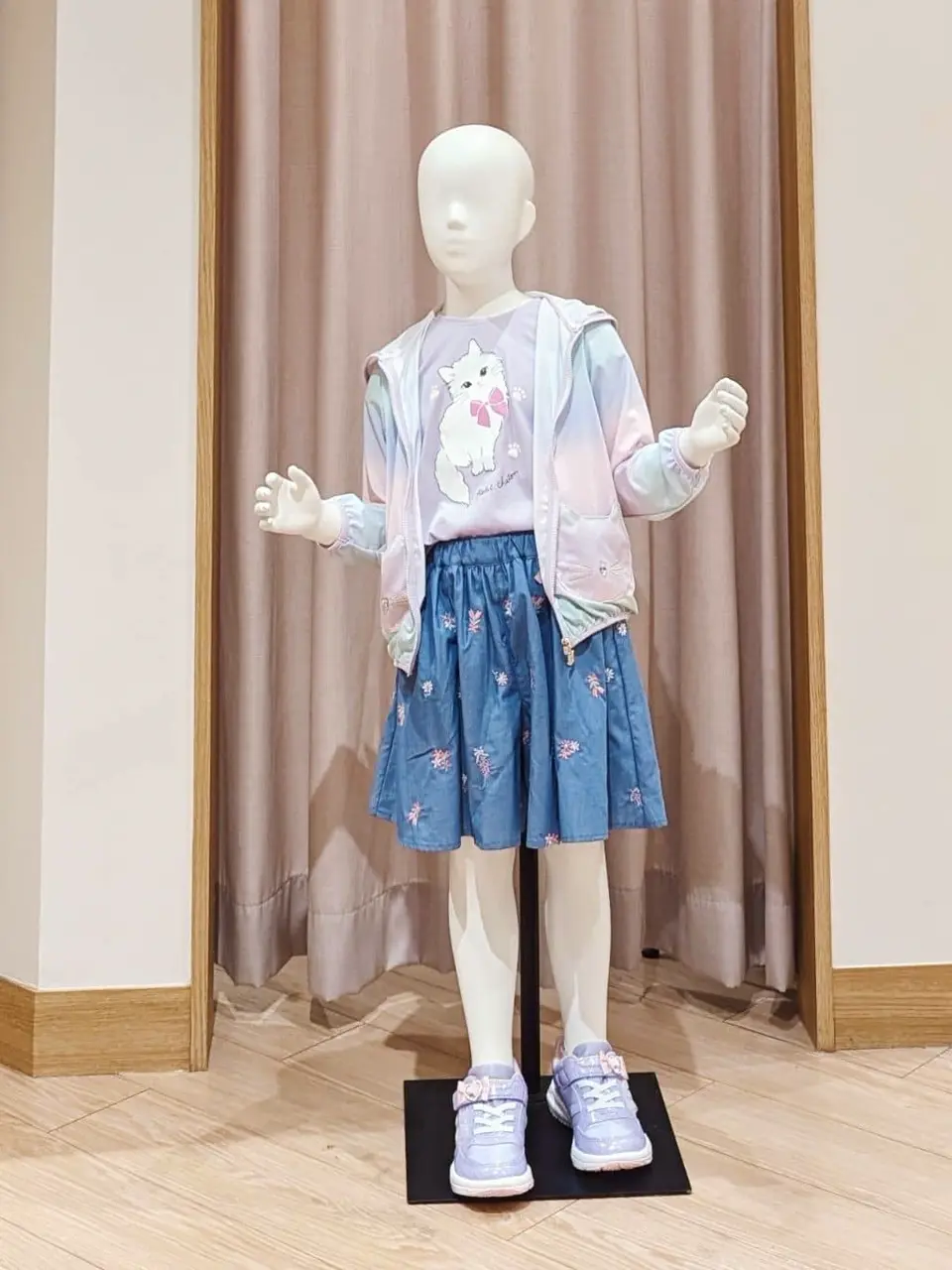 ANY 奥原 コーディネート画像