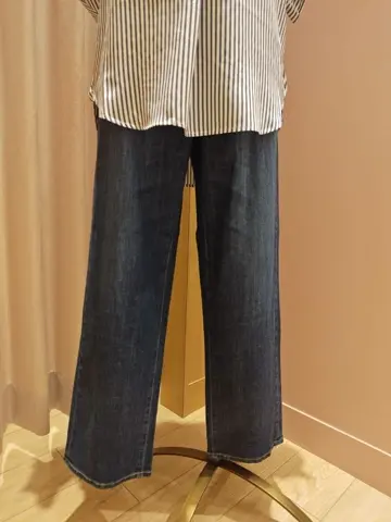 ANY 浅岡 コーディネート画像