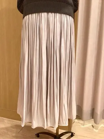 ANY 浅岡 コーディネート画像