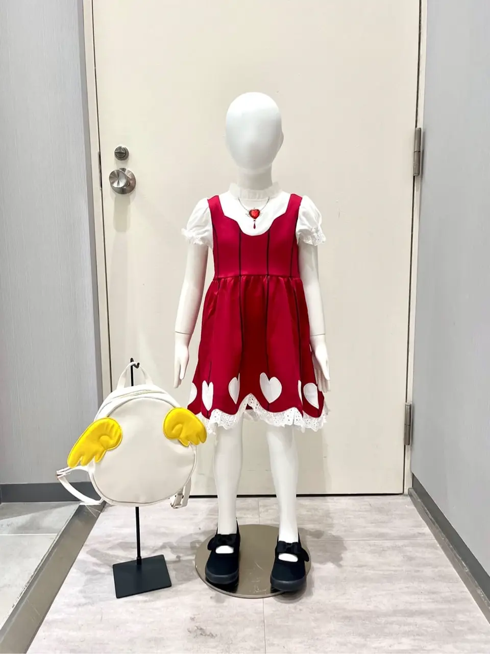 ANY 金井 コーディネート画像