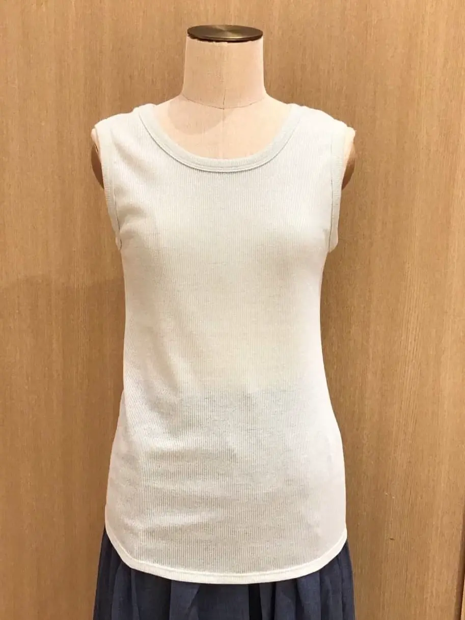 ANY 本吉 コーディネート画像