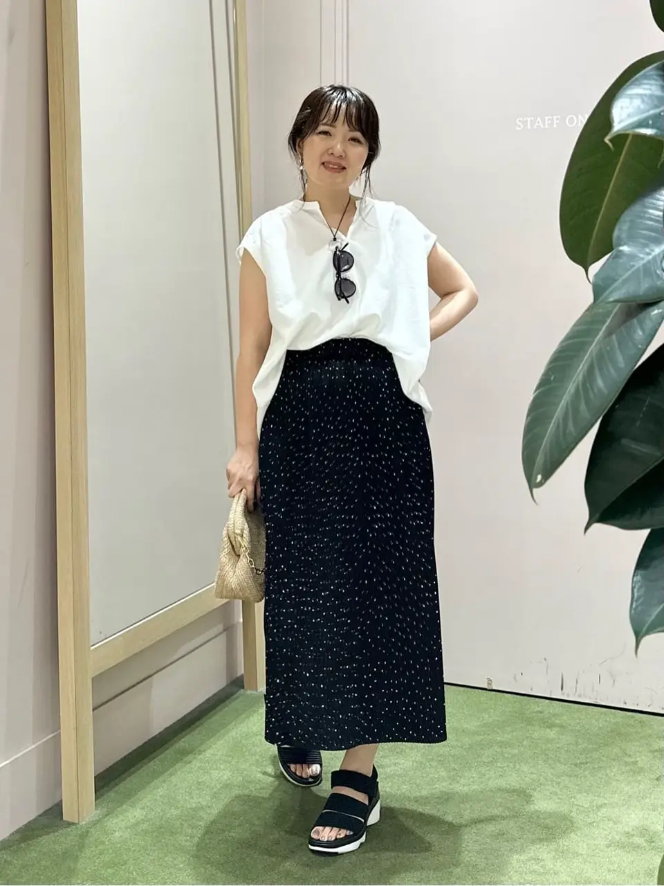 ANY フジコ コーディネート画像