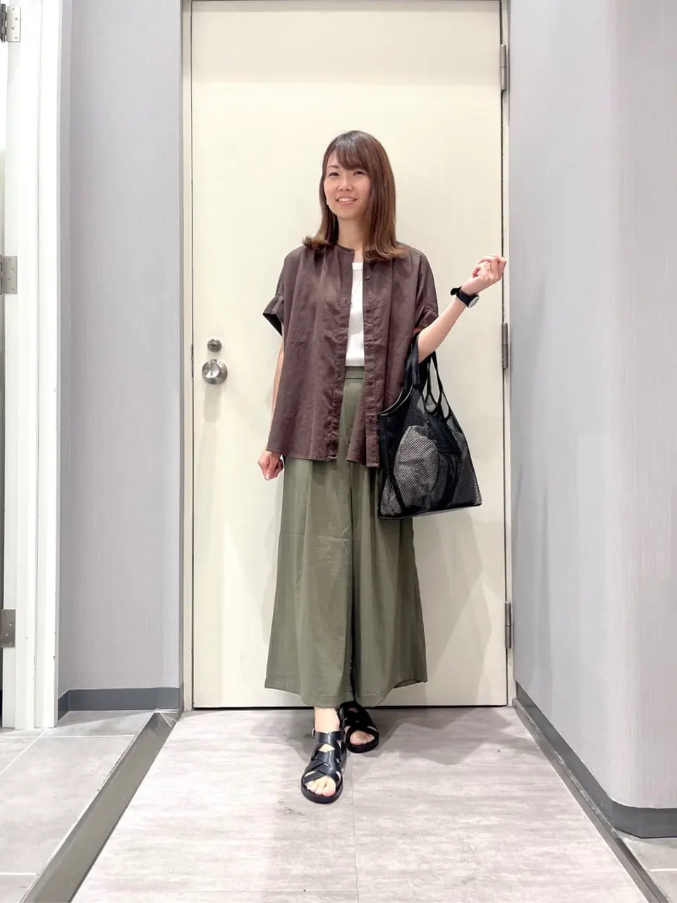 ANY 金井 コーディネート画像