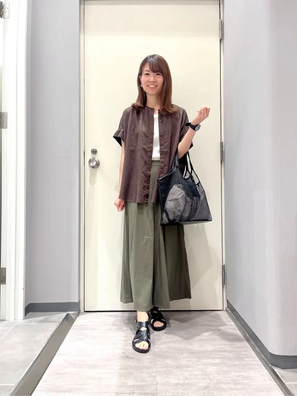 ANY 金井 コーディネート画像