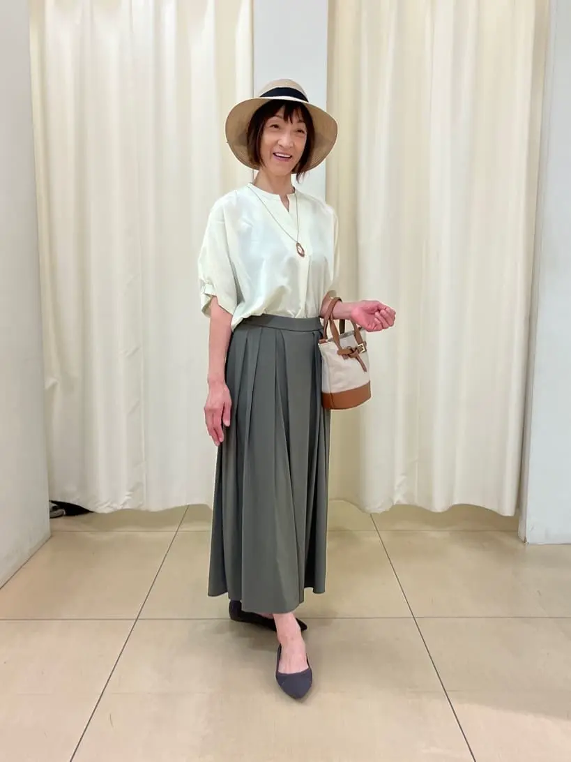 ANY 東 コーディネート画像