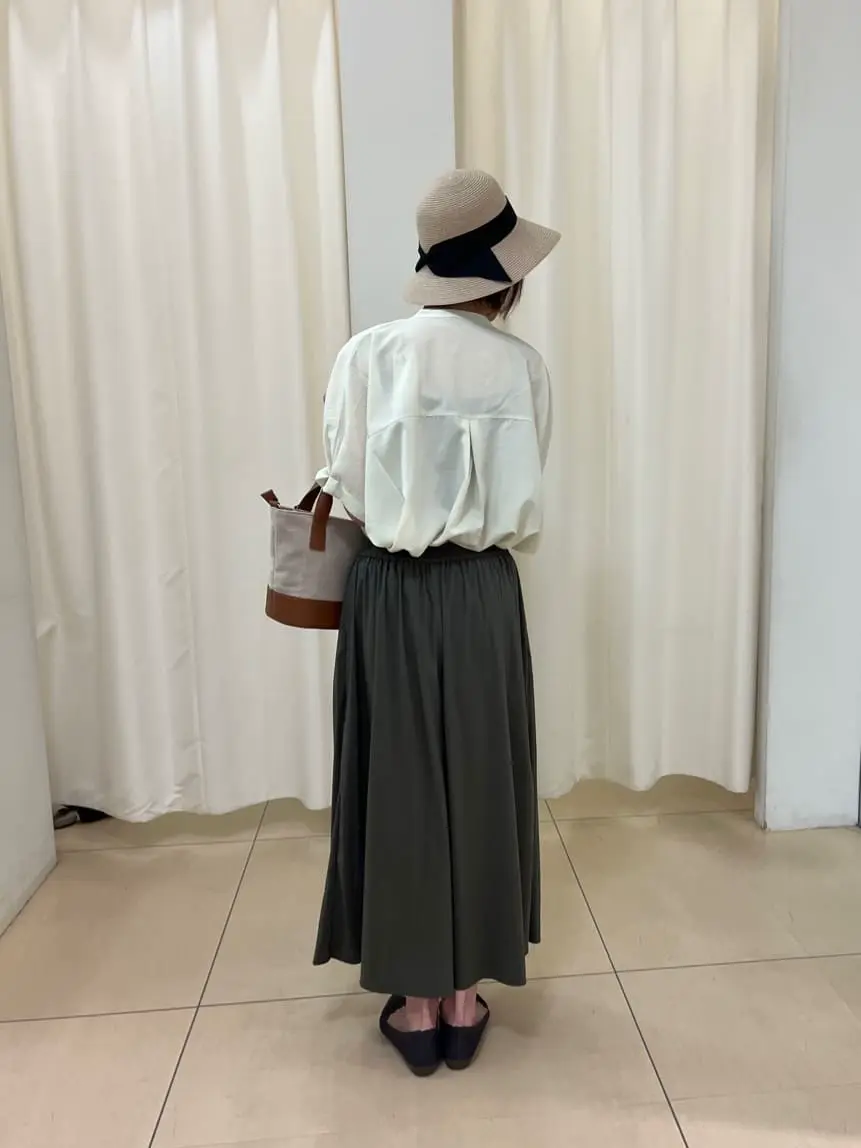 ANY 東 コーディネート画像