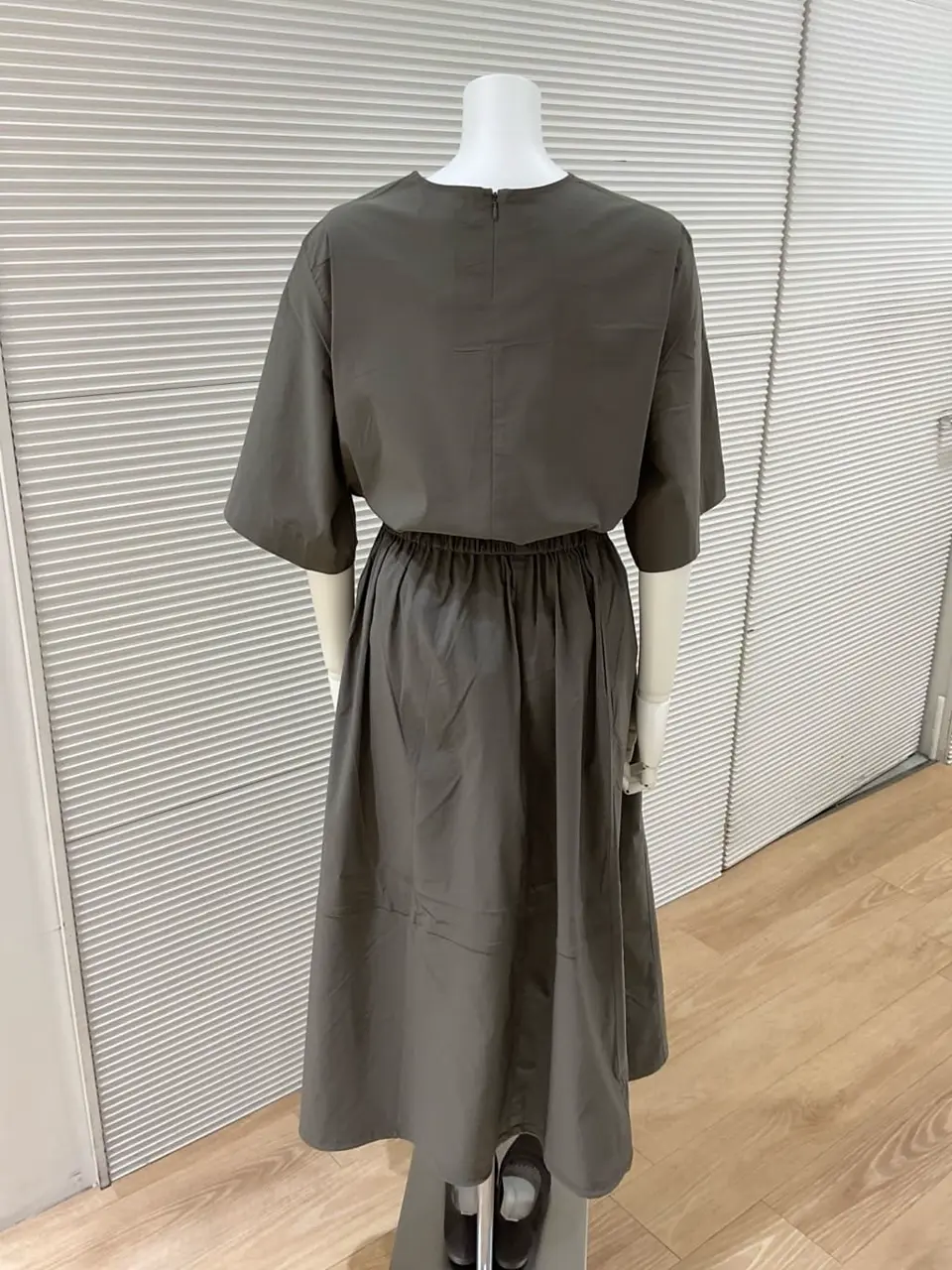 ANY こばやし コーディネート画像