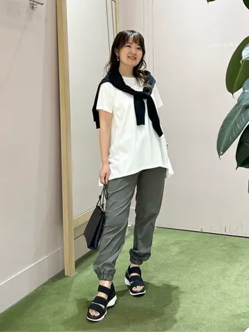 ANY フジコ コーディネート画像