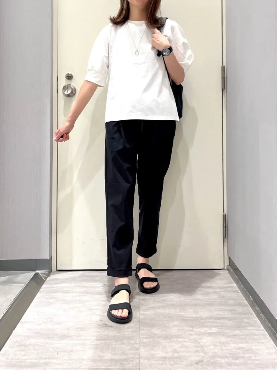 ANY 金井 コーディネート画像