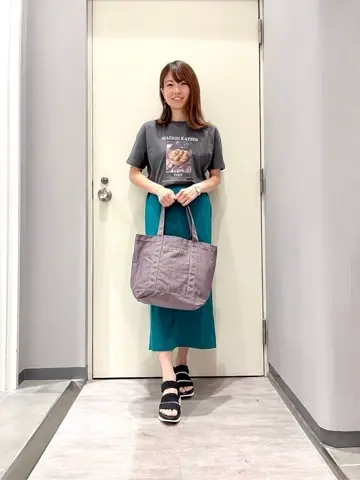 ANY 金井 コーディネート画像