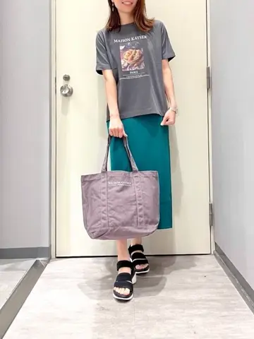 ANY 金井 コーディネート画像