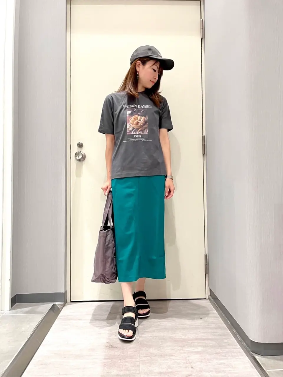 ANY 金井 コーディネート画像