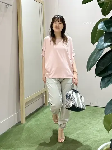 ANY フジコ コーディネート画像