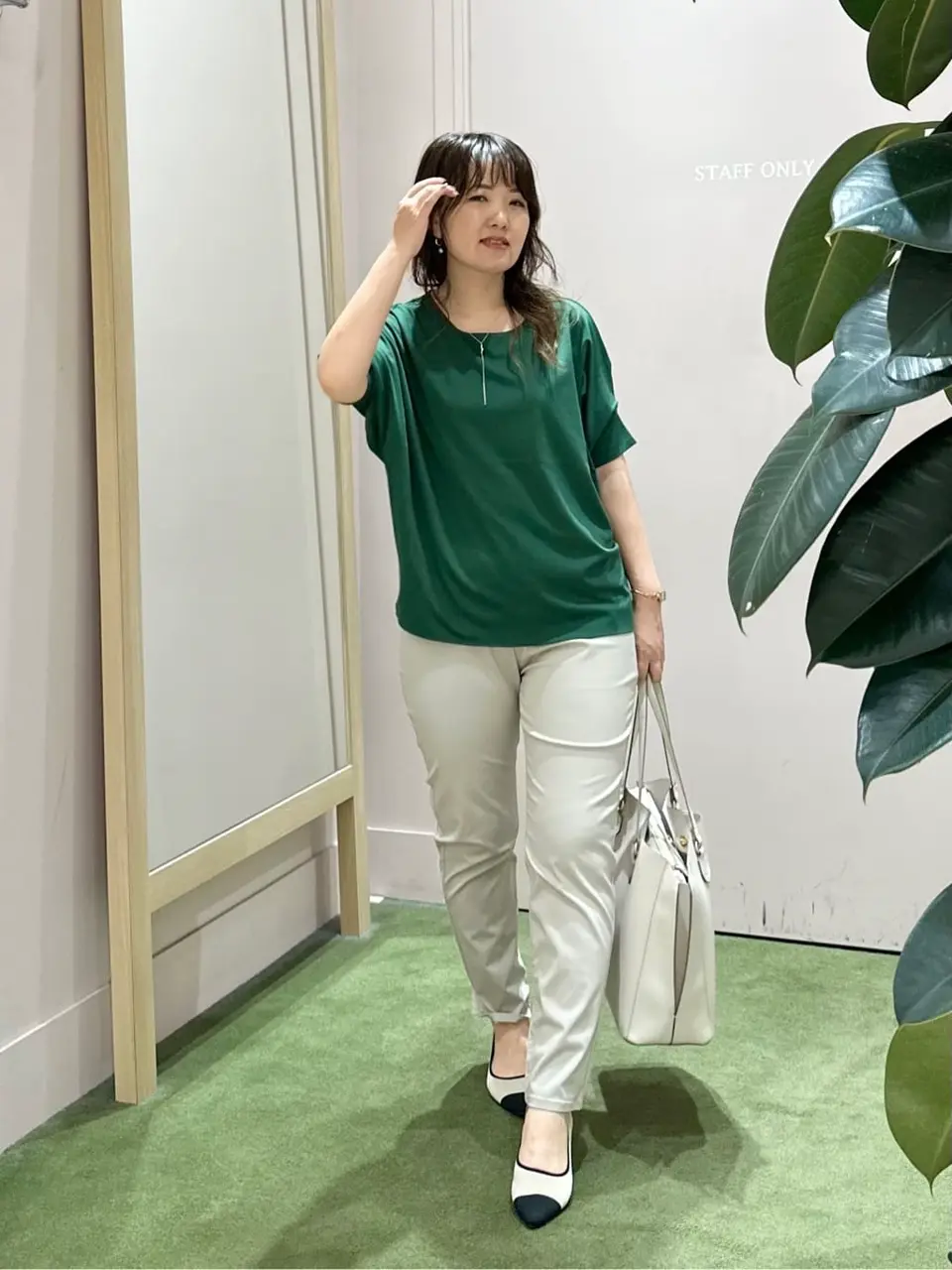 ANY フジコ コーディネート画像