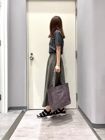 ANY 金井 コーディネート画像