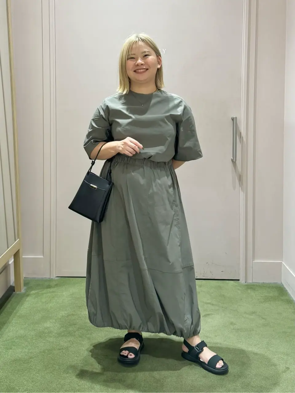 ANY M コーディネート画像