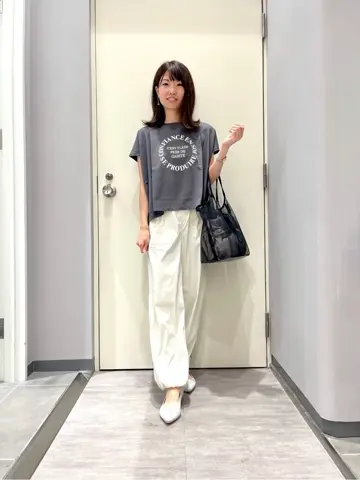 ANY 金井 コーディネート画像