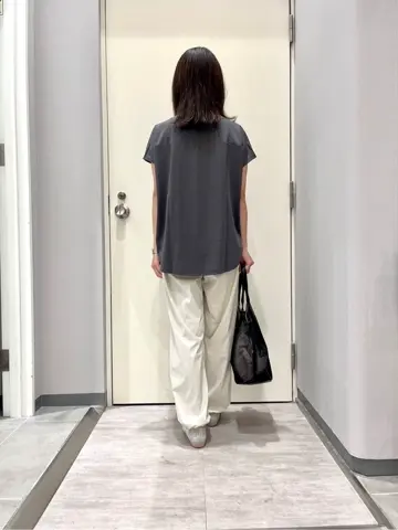 ANY 金井 コーディネート画像