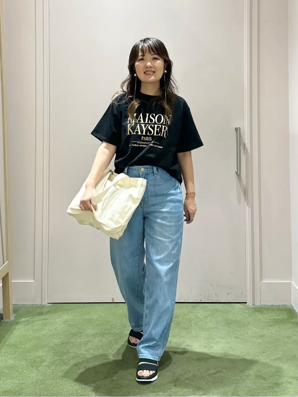 ANY フジコ コーディネート画像