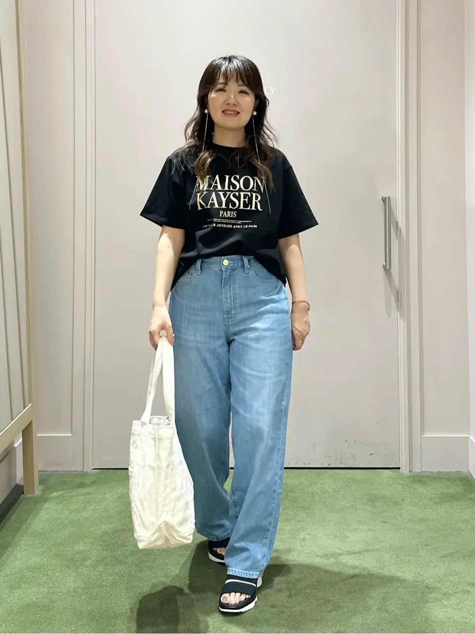 ANY フジコ コーディネート画像