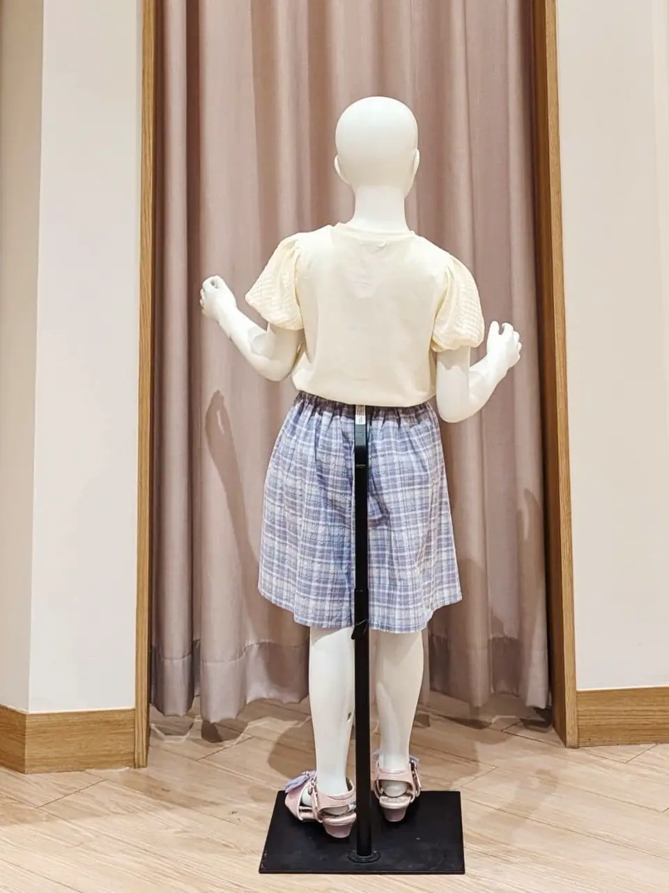 ANY 奥原 コーディネート画像