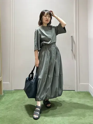 ANY フジコ コーディネート画像