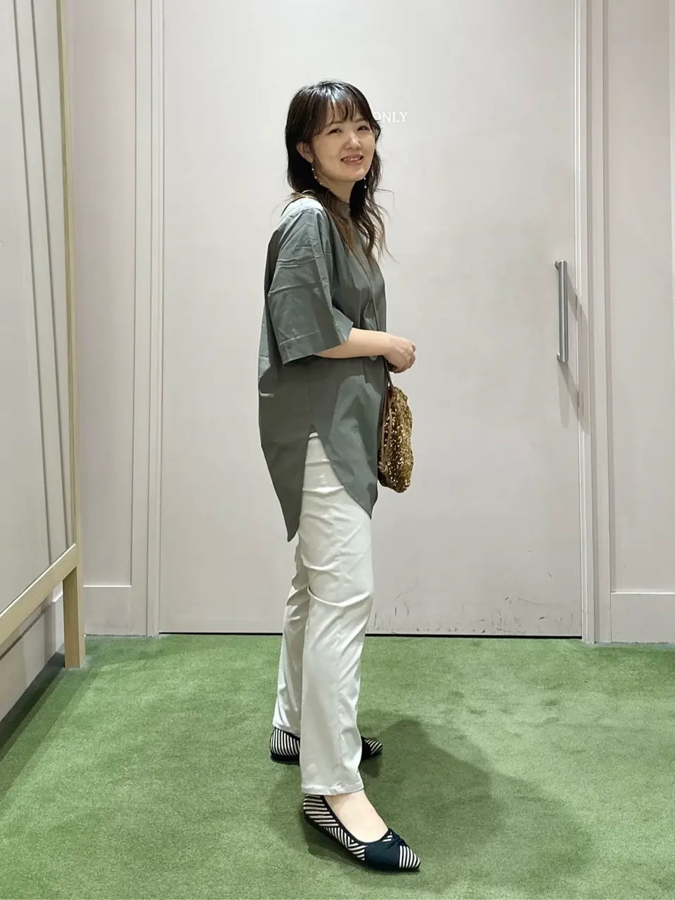 ANY フジコ コーディネート画像