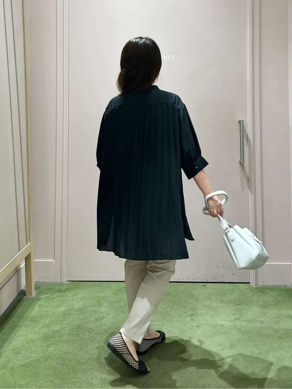 ANY フジコ コーディネート画像