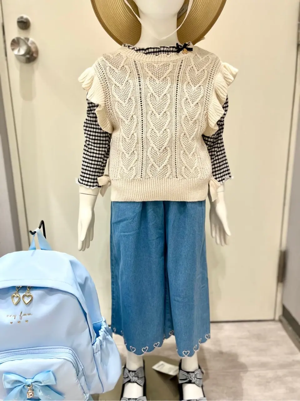 ANY 金井 コーディネート画像