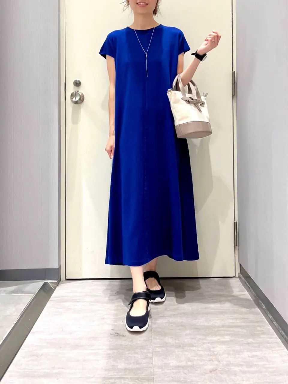 ANY 金井 コーディネート画像