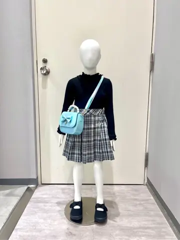 ANY 金井 コーディネート画像