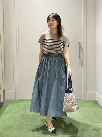 ANY フジコ コーディネート画像