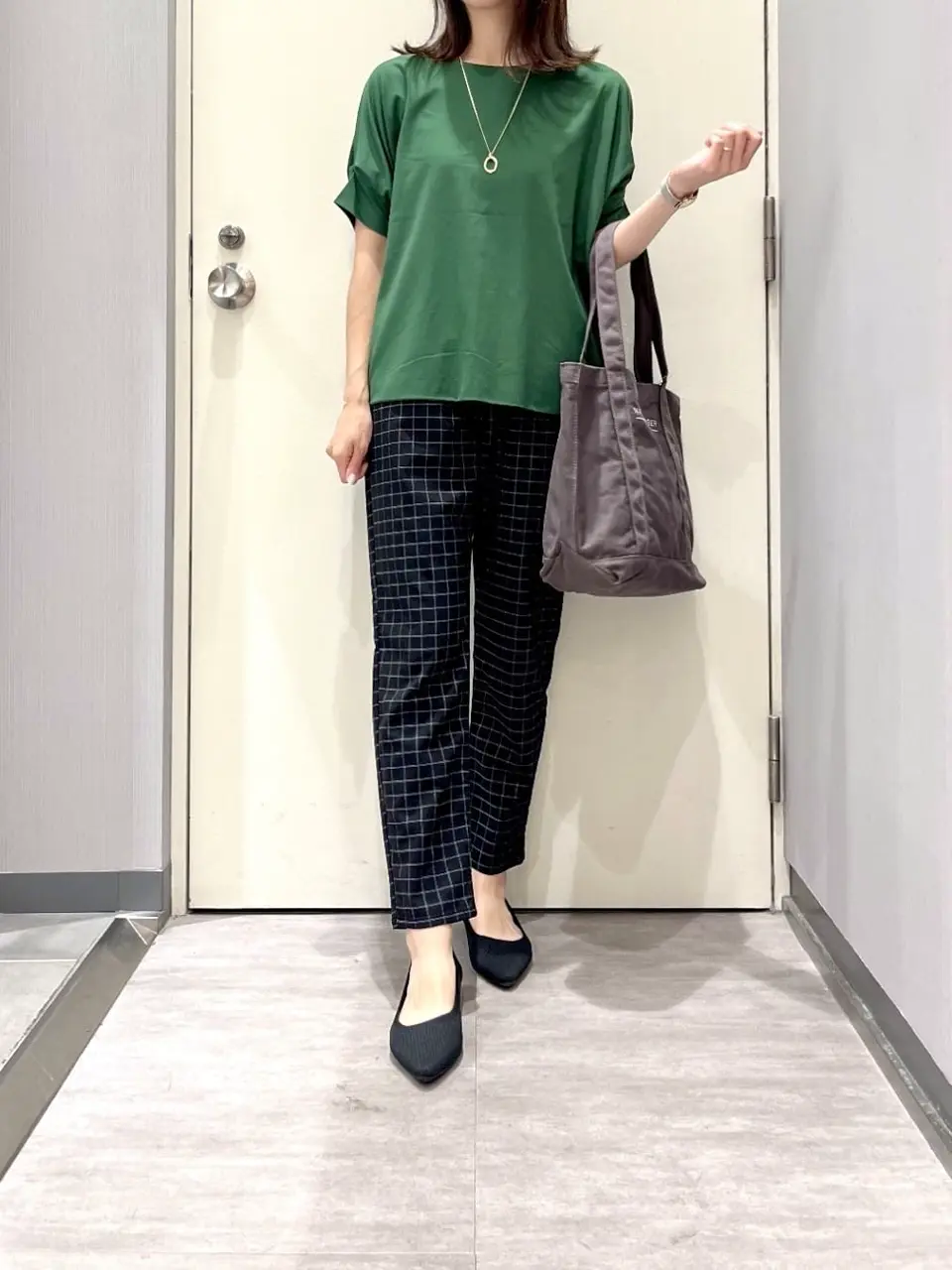 ANY 金井 コーディネート画像