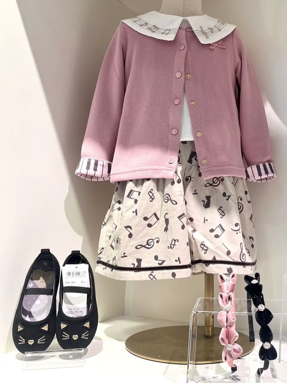 ANY 金井 コーディネート画像