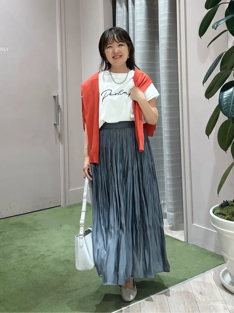 ANY フジコ コーディネート画像