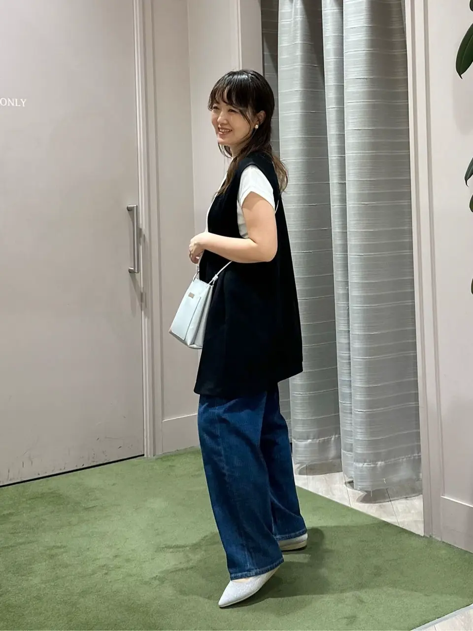 ANY フジコ コーディネート画像