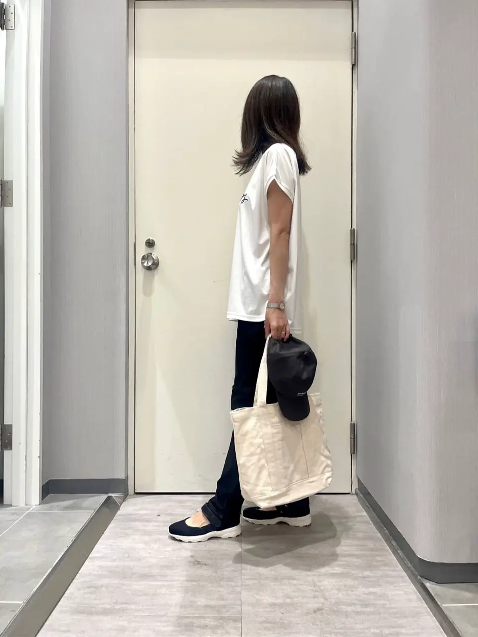 ANY 金井 コーディネート画像