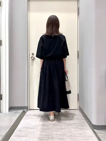 ANY 金井 コーディネート画像