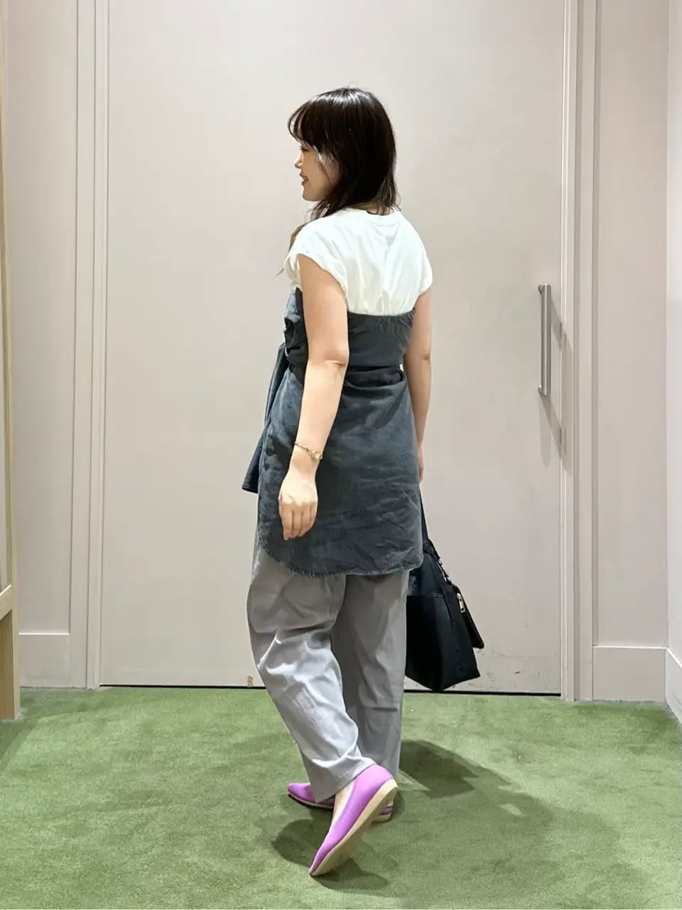 ANY フジコ コーディネート画像