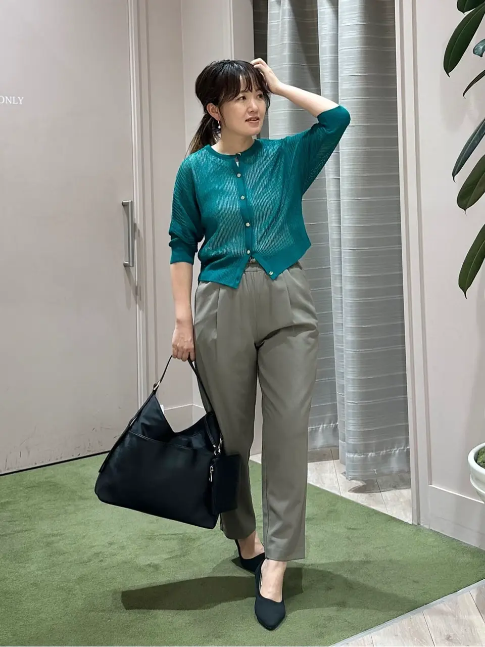 ANY フジコ コーディネート画像