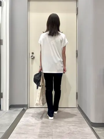 ANY 金井 コーディネート画像