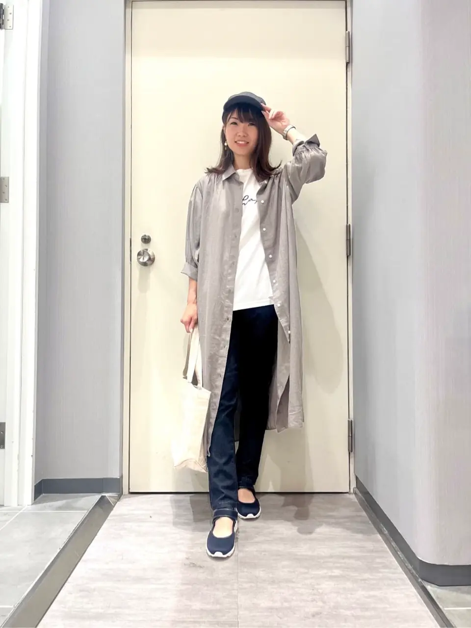 ANY 金井 コーディネート画像