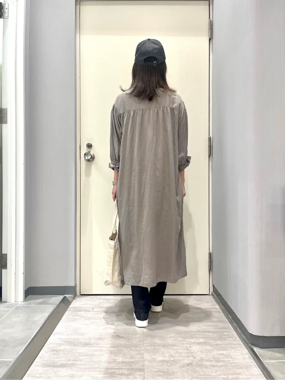 ANY 金井 コーディネート画像